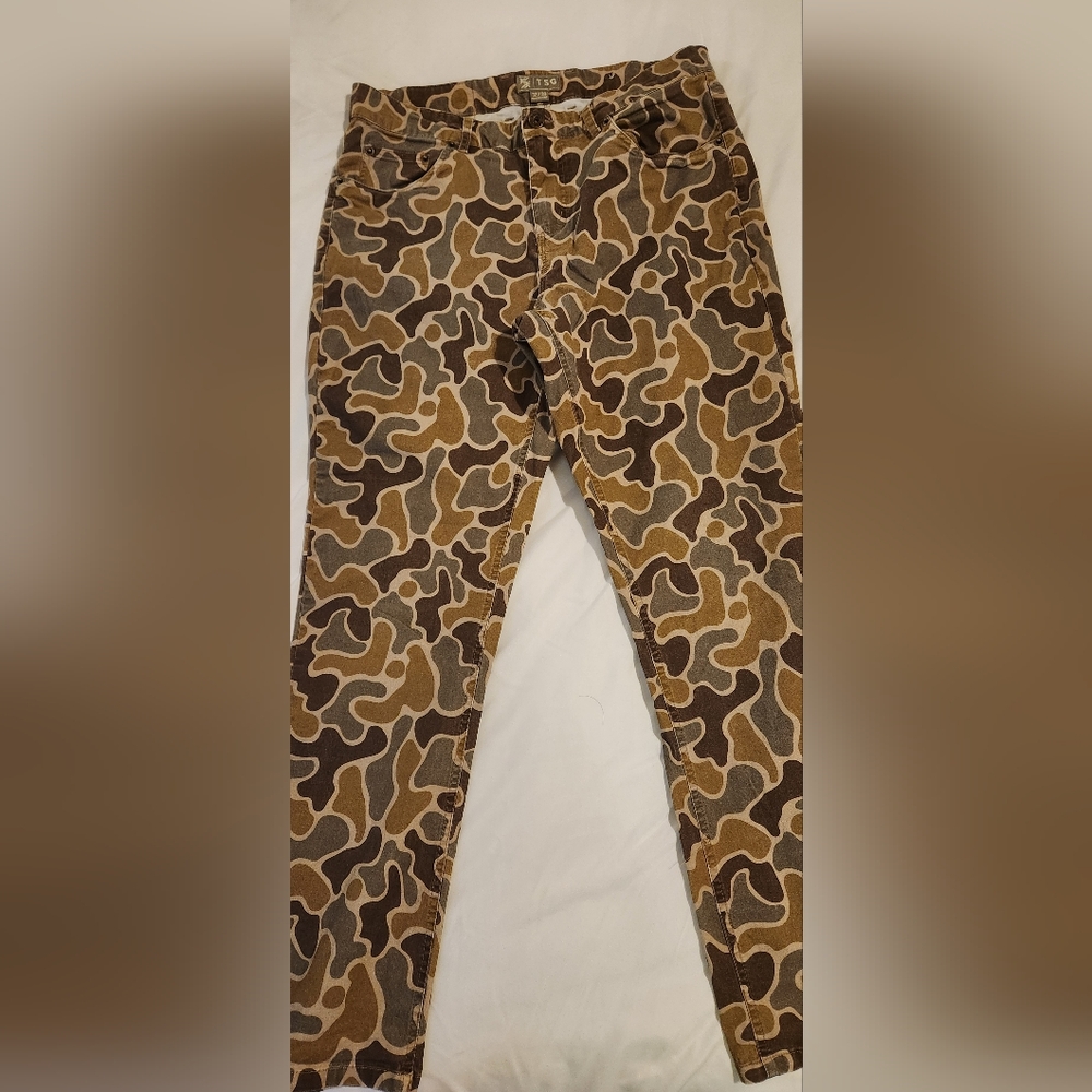 Men's Camouflage Chinos